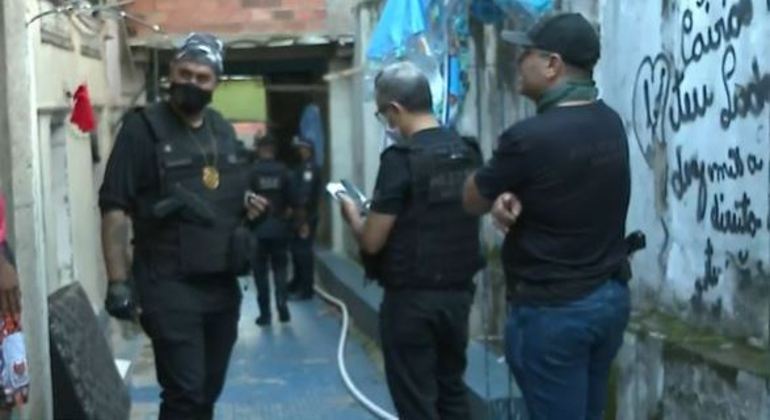 Polícia e GCM de SP fazem operação de combate ao crime organizado na região central