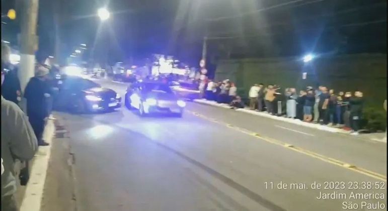 Segundo a Polícia Militar de SP, os motoristas foram enquadrados na legislação de direção perigosa 