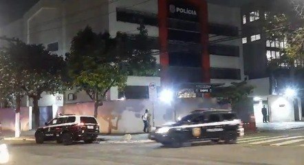 Duas pessoas alvo da ação continuam foragidas