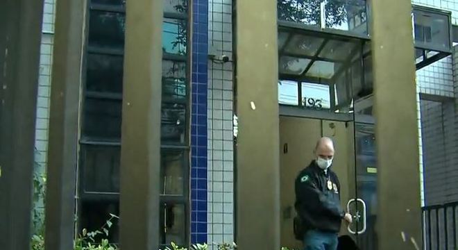 Polícia faz buscas na sede do Iabas na alameda Santos, em SP