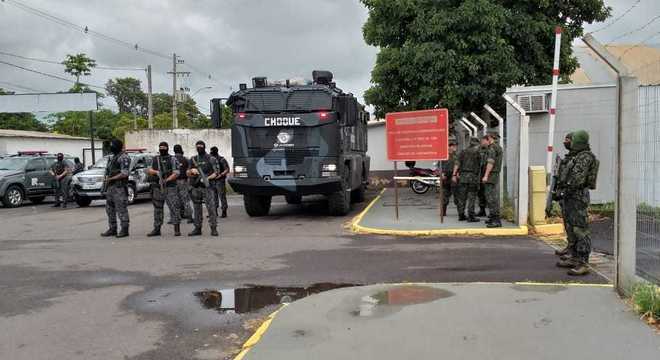 Marcola e lÃ­deres do PCC sÃ£o transferidos para presÃ­dios federais