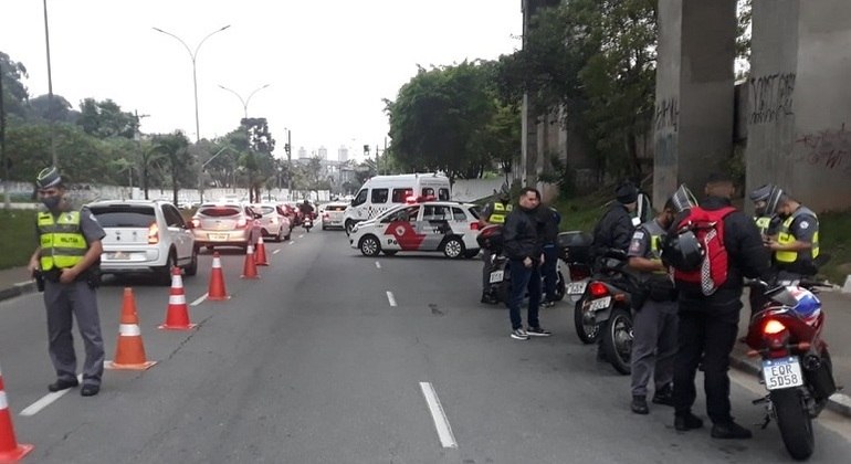 Operação também apreendeu 1,6 kg de drogas
