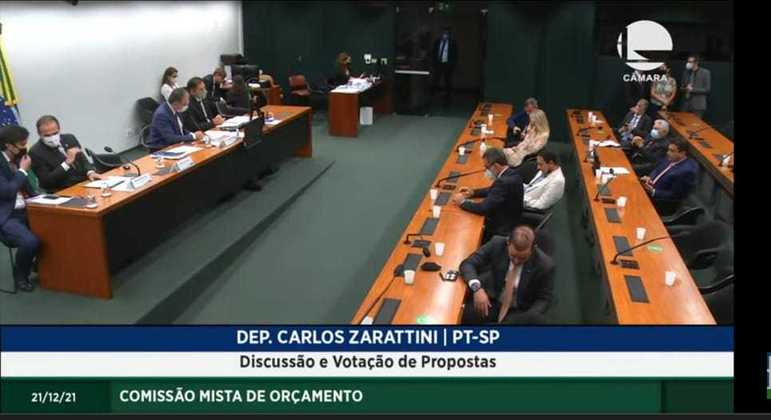 Deputados debateram o Orçamento de 2022 durante Comissão Mista de Orçamento