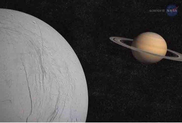 Os astrônomos já haviam encontrado sinais dos outros cinco elementos em Enceladus, portanto essa última descoberta – detectada em grãos de gelo coletados pelo Analisador de Poeira Cósmica da sonda Cassini – torna essa rocha gelada uma candidata promissora para a vida extraterrestre.