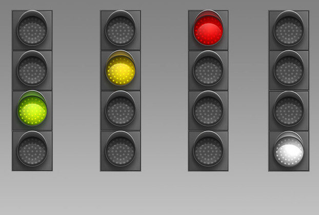 Os semáforos, portanto,  passariam a ter as cores vermelha, verde, amarela e branca.