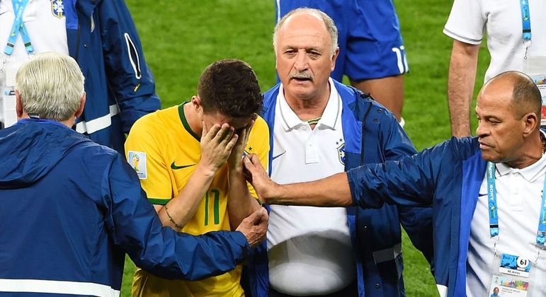 Oscar foi uma das grandes vítimas do 7 a 1 para a Alemanha. Depois da Copa de 14, foi deixado de lado