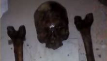 Coveiros são suspeitos de vender clandestinamente ossos humanos