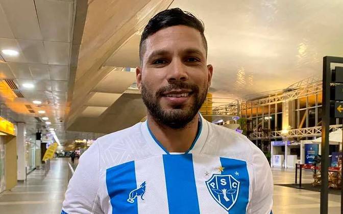 Oswaldo Henríquez (34 anos) – zagueiro / Time: Paysandu-PA – Já se destacou pelo Sport e Vasco. Foi contratado pelo Paysandu-PA após deixar o Criciúma-SC em 1 de janeiro.