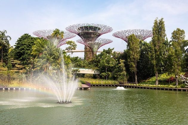 Outro exemplo de projeto “anti-mudanças climáticas” em Singapura é o parque 
