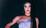 Não tanto quanto Anitta, claro, mas Pabllo Vittar também é reconhecida fora do Brasil. Não é raro ouvir as músicas da cantora em baladas eletrônicas no Chile, na Argentina e no México, por exemplo. Pabllo, aliás, está de malas prontas para participar de festivais nos Estados Unidos, no Reino Unido, em Portugal e na Espanha