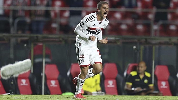 Pablo Maia (São Paulo) – 20 anos e 20 dias: o volante estreou no empate São Paulo 0x0 Ituano, em 30/01/2022.