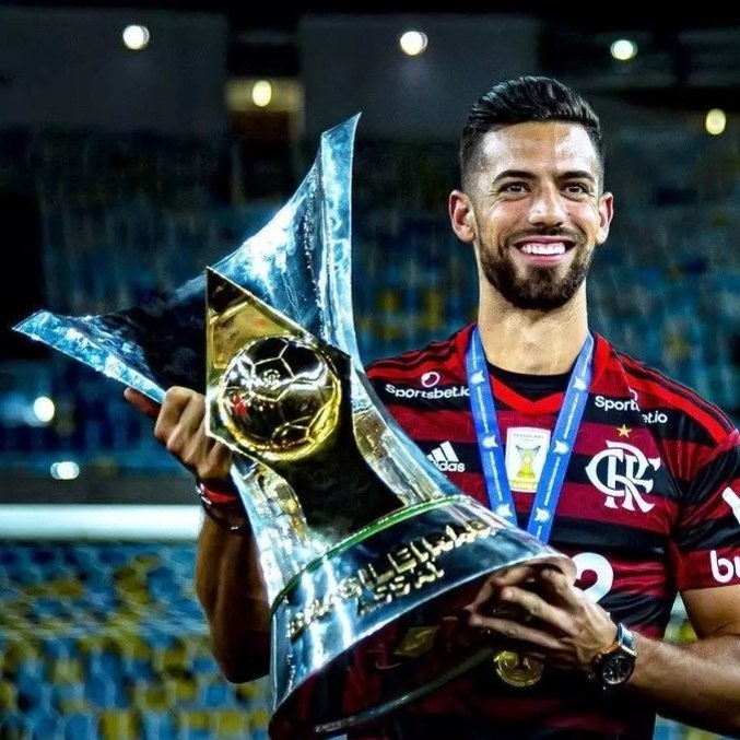 Pablo Marí foi multi campeão com o Flamengo em 2019