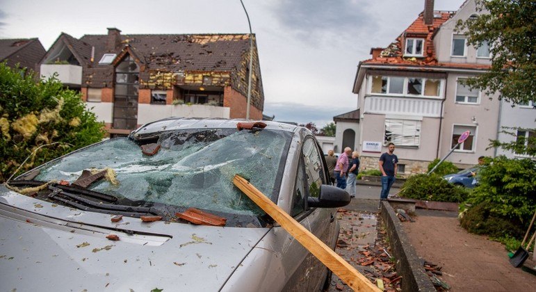 Tempestade trouxe danos materiais à região oeste da Alemanha