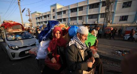 Palestinos voltam para casa em meio à trégua
