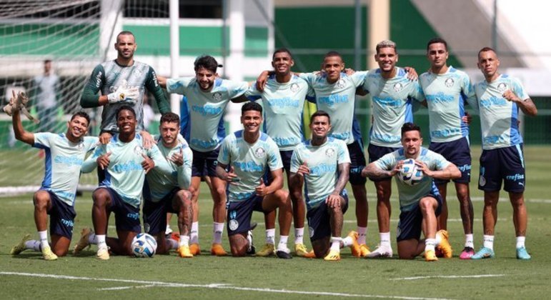Palmeiras em treino na Academia de Futebol