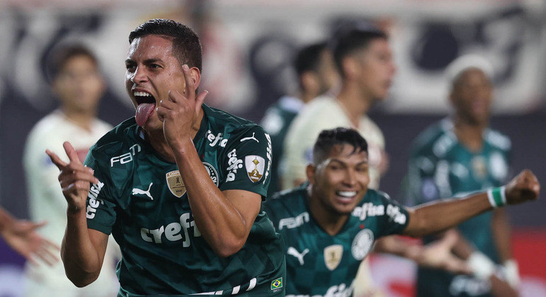 Palmeiras aceita vender qualquer jogador. Mas não consegue - Prisma - R7  Cosme Rímoli