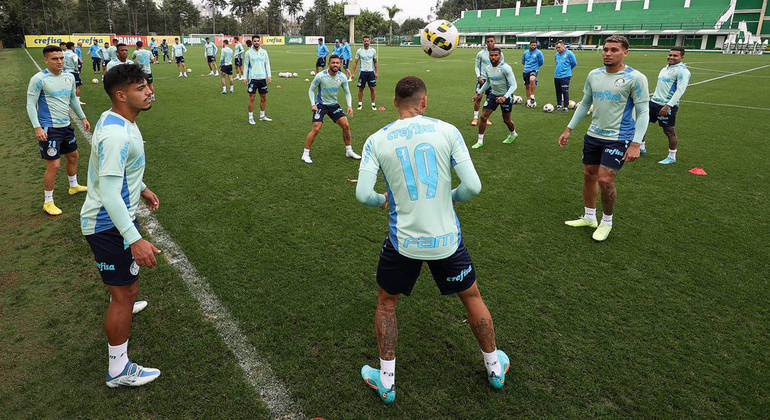 Palmeiras realiza treino na Academia de Futebol visando o Atlético-MG pelo Brasileirão