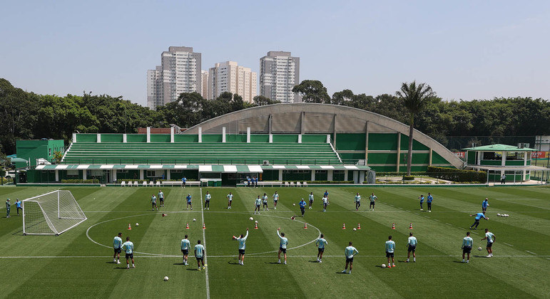 Com vantagem na liderança, Palmeiras recebe o Coritiba – Esportes