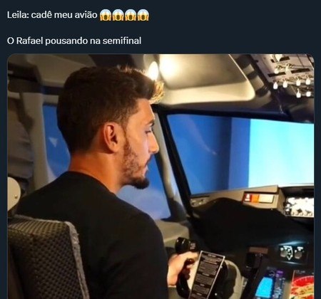 E para fechar: o hobby do goleiro tricolor, Rafael, também serviu para provocar a polêmica compra da aeronave por Leila!