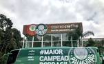O embarque dos atletas estava previsto para às 15h. A previsão de chegada da delegação alviverde está marcada para as 17h50