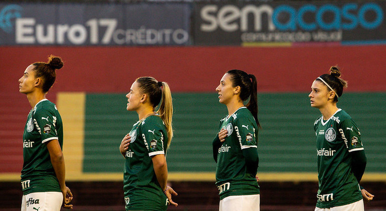 Palmeiras enfrenta o Boca Jrs. em busca do título da Libertadores feminina
