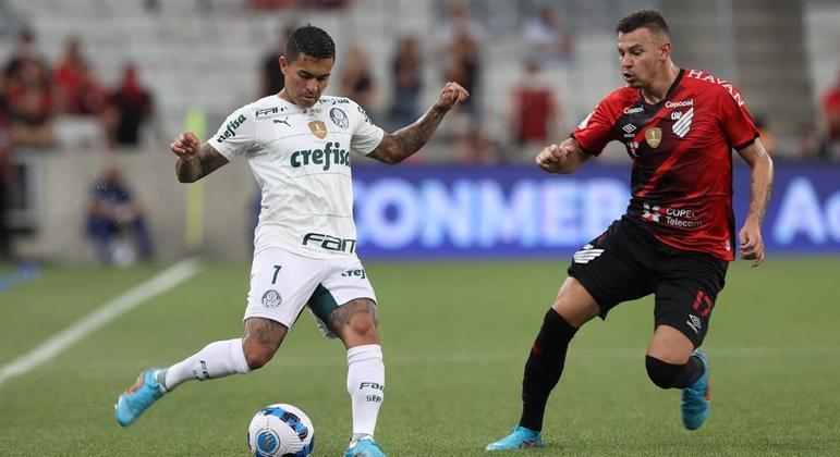 Pelo jogo de ida da Recopa Sul-Americana, Palmeiras e Athletico-PR empataram por 2 a 2