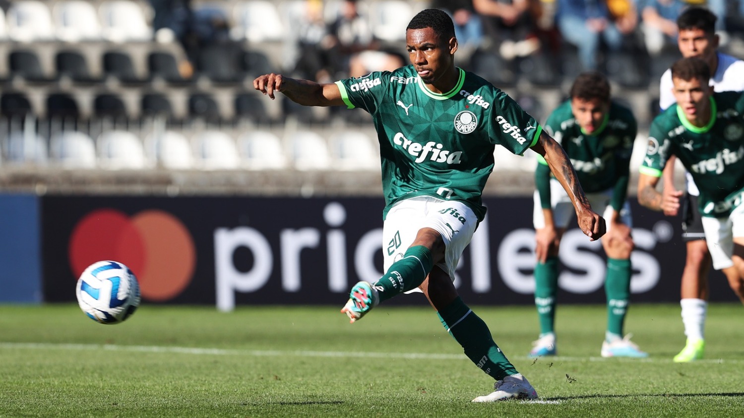 Mais de 30% dos jogadores do Palmeiras no Brasileirão são 'Crias da  Academia' - Fotos - R7 Campeonato Brasileiro Série A