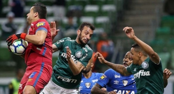 Palmeiras teve gol anulado no último lance