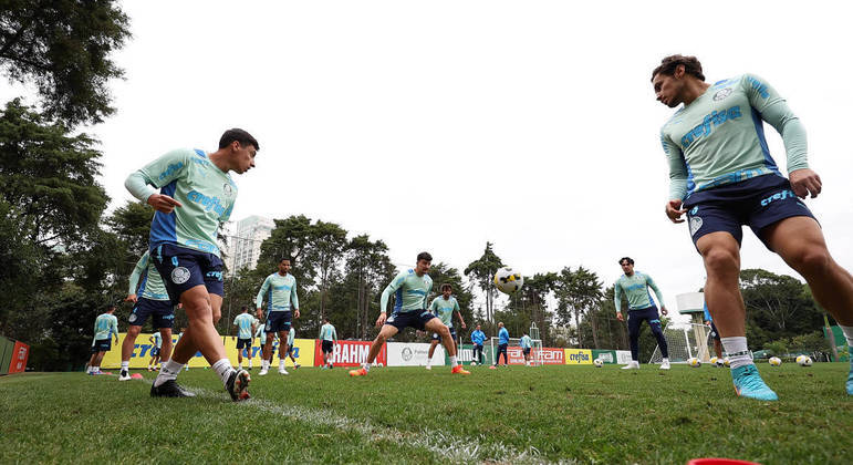 Palmeiras faz último treino visando o São Paulo pelas oitavas de final da Copa do Brasil