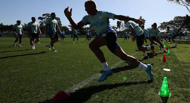 Palmeiras realiza último treino visando o jogo contra o Cerro Porteño pela Libertadores 2022