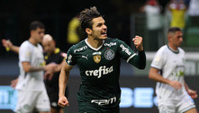 Palmeiras domina, vence o Goiás e amplia a vantagem no Brasileirão