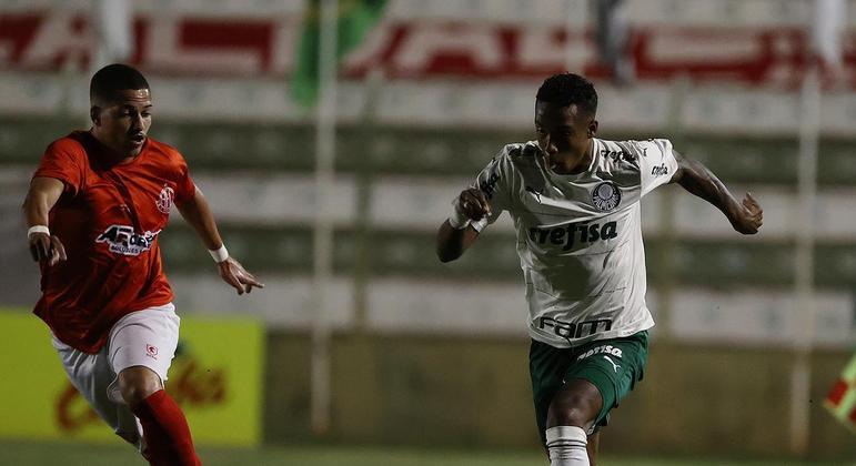 Palmeiras vence o Guarani e se aproxima da classificação no