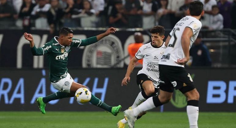 Palmeiras leva ampla vantagem sobre o Corinthians na década