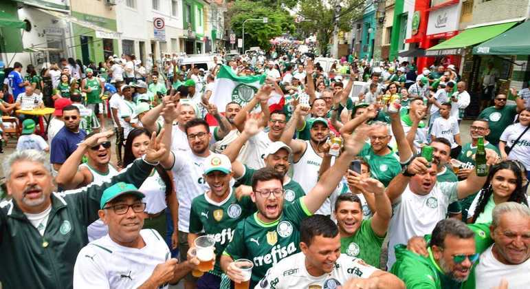 Apesar da desvantagem após a derrota de 2 a 1 no fim de semana passado, o time do técnico português Abel Ferreira conta com o apoio da torcida