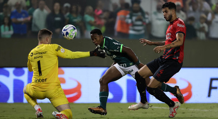 Palmeiras continua papo com Wesley Moraes e vê uma ajuda do