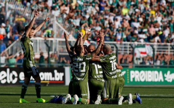 Resultado de imagem para CearÃ¡ perde por 2 a 1 para o lÃ­der Palmeiras e segue na zona do rebaixamento