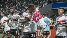 São Paulo vence o Palmeiras de virada e avança às semifinais da Copa do Brasil 
