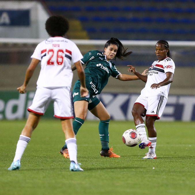 Palmeiras e São Paulo se enfrentaram na Arena Barueri