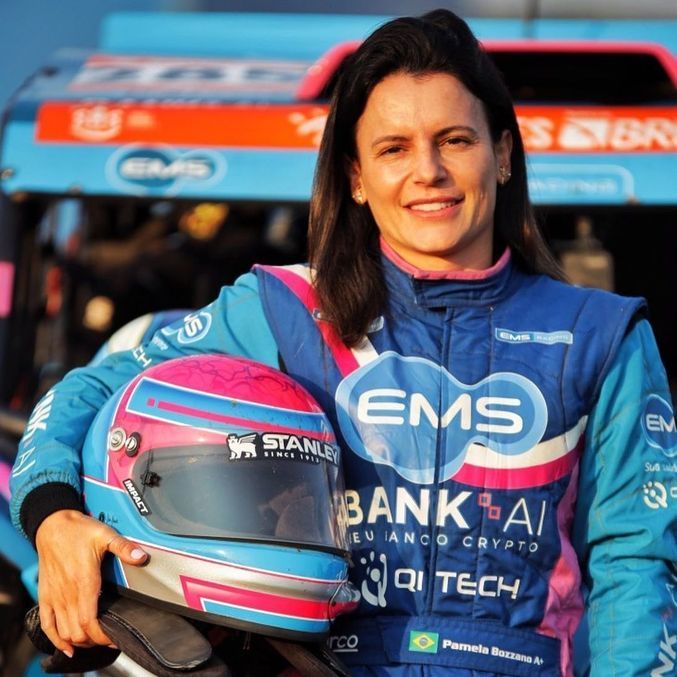 Pâmela Bozzano foi a campeão do Rally dos Sertões
