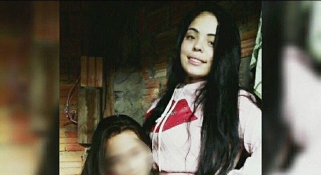 Foto de jovem e parente do namorado postada em sua pÃ¡gina pessoal