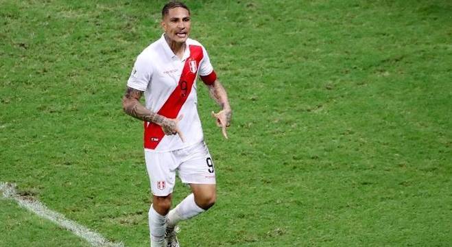 Paolo Guerrero - Wikipedia