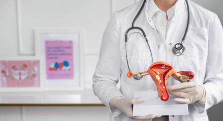 Colposcopia permite estudar o colo uterino