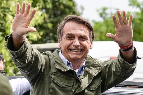 Bolsonaro é o 3º militar eleito pelo voto direto