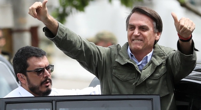 Bolsonaro subirá rampa do Palácio do Planalto daqui a 65 dias