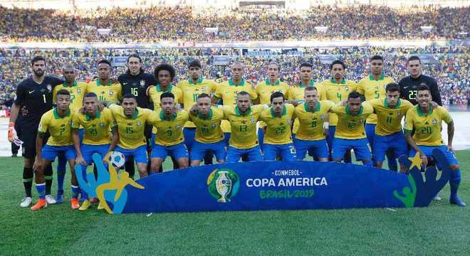 Antigos Verde Amarelo: Estacionamento Maracanã em 1950