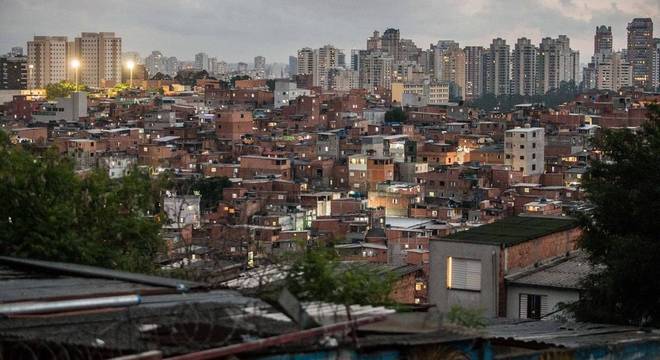 Moradores de Paraisópolis gravaram videos da ação violenta da polícia militar 