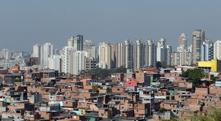 Mais ricos têm renda domiciliar de R$ 17.447, contra R$ 537 dos mais pobres