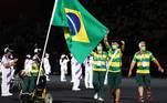 O representante brasileiro no desfile da cerimônia de abertura da Paralimpíada de Tóquio, Petrúcio Ferreira, é considerado o homem mais rápido do mundo, recordista mundial na prova dos 100 m (10s42)