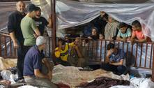 Hospitais na Faixa de Gaza se transformam em abrigo de deslocados