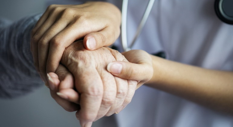 A doença de Parkinson é mais reconhecida por tremores, mas há pacientes sem esse sintoma